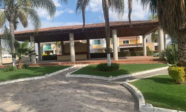 Terreno en venta de 3111 M2 a unos metros de Galerías Santa Anita