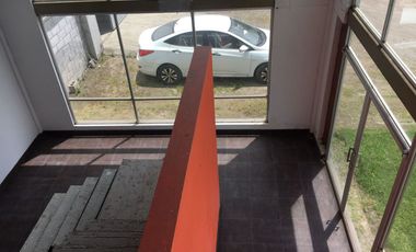 Galpon industrial de venta cerca de Quito.  10.000 m2 terreno - 1.820 m2 construccion