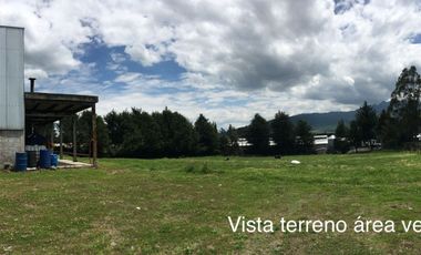 Galpon industrial de venta cerca de Quito.  10.000 m2 terreno - 1.820 m2 construccion