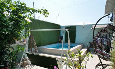 Se vende casa de 3 dormitorios con piscina en Urb. Refugio del mar en Playas