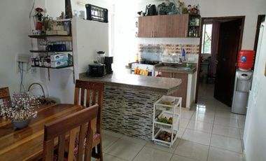 Se vende casa de 3 dormitorios con piscina en Urb. Refugio del mar en Playas