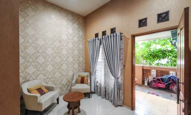 Rumah LB 250 Hadap Selatan 12 Menit ke Mall Teras Kota J-37042