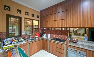 Rumah LB 250 Hadap Selatan 12 Menit ke Mall Teras Kota J-37042