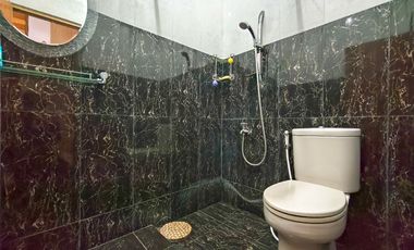 Rumah LB 250 Hadap Selatan 12 Menit ke Mall Teras Kota J-37042