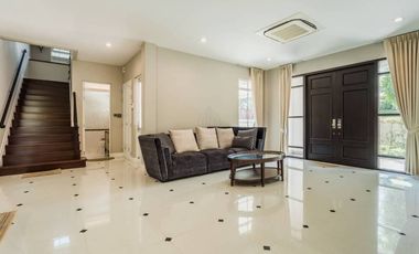 For rent, 4 bedrooms, 4 bathrooms, 1 maid's room, single house, Nantawan Bangna, Km. 7
