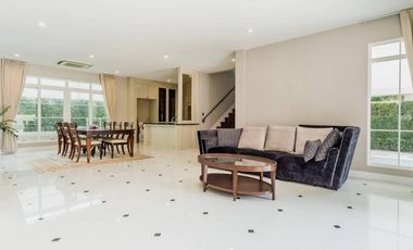 For rent, 4 bedrooms, 4 bathrooms, 1 maid's room, single house, Nantawan Bangna, Km. 7