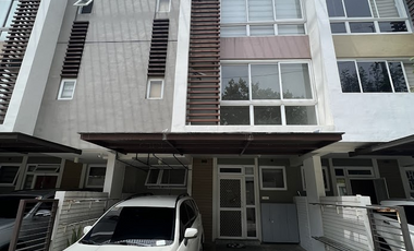 FOR LEASE HOUSE IN ROCES, QC