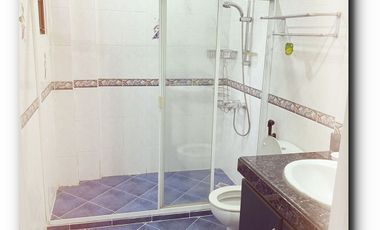 CUBAO Duplex House  Few meters from 20th Ave RS376143