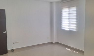 SE ALQUILA DEPARTAMENTO EN VIA A LA COSTA