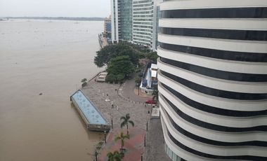 Puerto Santana, Renta de linda Suite amoblada con vista al Río