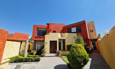 Casa Residencial en Venta Fraccionamiento Fundadores de Zavaleta, San Pedro Cholula, Puebla.