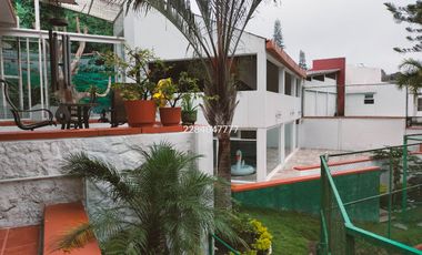 Espectacular residencia colonial campestre moderna con cancha de tenis y alberca en venta