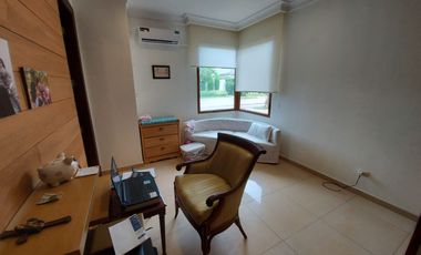 Samborondon, Venta de Casa 4 Dormitorios de una planta