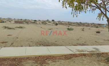 Venta De Terreno En Villa California - CASTILLA