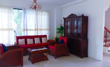 HOUSE AND LOT FOR SALE IN DAUIN