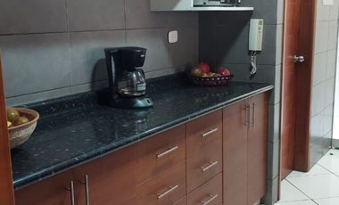 CERCA A OVALO HIGUERETA - DEPARTAMENTO EN VENTA EN PRIMER PISO  – SURCO