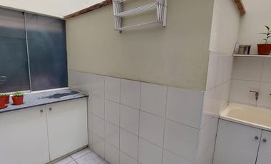 CERCA A OVALO HIGUERETA - DEPARTAMENTO EN VENTA EN PRIMER PISO  – SURCO