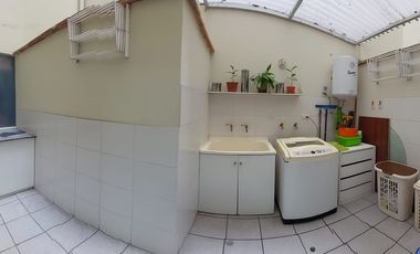 CERCA A OVALO HIGUERETA - DEPARTAMENTO EN VENTA EN PRIMER PISO  – SURCO