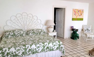 Casa de 5 recámaras y vista al mar Marina Brisas Acapulco