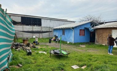 Sitio Con Casa en Talca, V 1406-80-GR-07.22