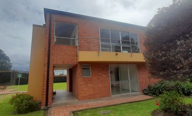 CASA EN CAJICA