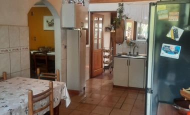 CASA ESQUINA VILLA OSCAR CASTRO