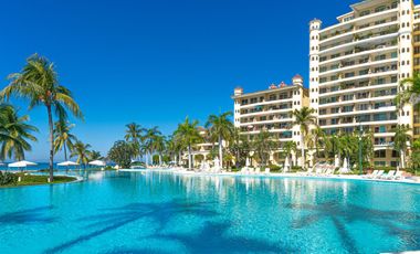 CONDO 2 REC BAY VIEW GRAND