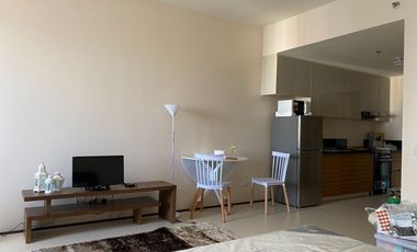 The Viridian in Greenhills 43 sqm studio furnished unit for rent