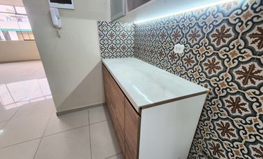 Vendo Dpto. Av. Metropolitana. Ate