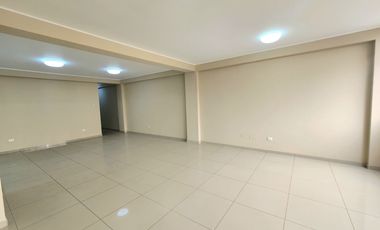 Vendo Dpto. Av. Metropolitana. Ate