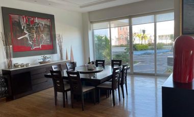 Departamento en Venta en La Vista con espectacular vista a Campo de Golf