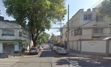 ¡¡¡GRAN OPORTUNIDAD DE INVERSIÓN, ESPECTACULAR CASA EN REMATE BANCARIO AL SUR DE LA CDMX!!!