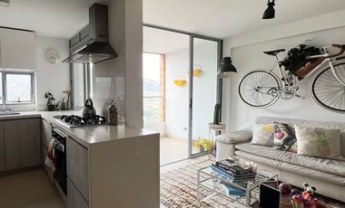 PR20646 Apartamento en arriendo en el sector Loma de las Brujas