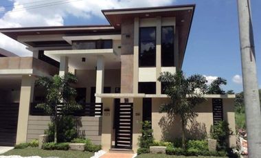 FOR SALE - House and Lot in Vista Real Classica, Batasan Hills, Quezon City