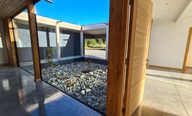 Venta casa a Estrenar en Puerto Varas