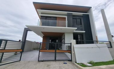 Brand new 4 bedroom house for sale in Vista Grande Talisay City, Cebu