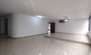 Apartamento en arriendo en Alto Prado.