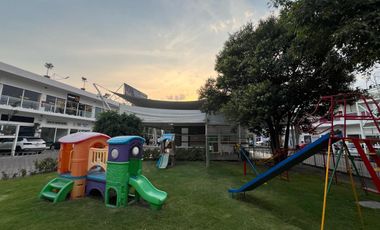 SE RENTA LOCAL COMERCIAL PLAZA ZAVALETA