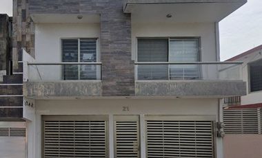 VENTA DE HERMOSA CASA EN VERACRUZ