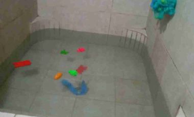 Casa de Venta en Naranjito, Milagro a cuatro cuadras del chifon frente ala línea ferrea