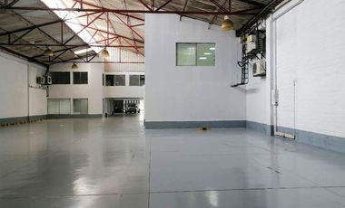 PR18346 Bodega en arriendo en el sector San Diego