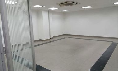 PR18346 Bodega en arriendo en el sector San Diego