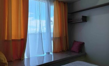 2 Bedroom Unit Facing Mactan Chanel For Sale in Mandani Bay Tower 1