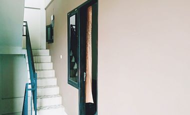 Kost Putri Muslimah Dekat Universitas Pancasila