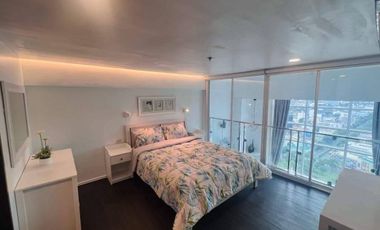1BR Fully Furnished Condo for Rent in Club Ultima Juana Osmena Steet