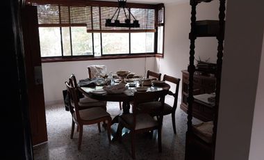 DE OPORTUNIDAD!! HERMOSO APARTAMETO EN PRADO CON AREA DE 212mts , PARQUEADERO DOBLE
