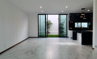 Casa NUEVA en Altanza