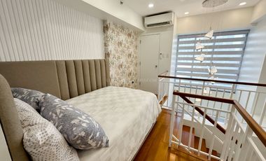 For Sale: Eton Parkview Greenbelt 1-BEDROOM Elegant Loft Condo with Parking in Legazpi Village Makati