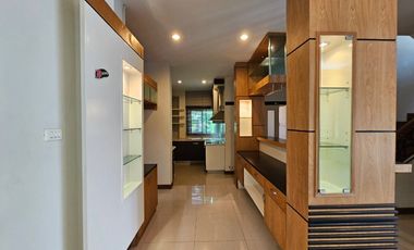 Unfurnished Corner 2 storey House for SALE at The Oriental Regent 3