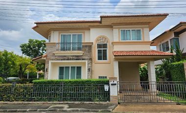 Unfurnished Corner 2 storey House for SALE at The Oriental Regent 3